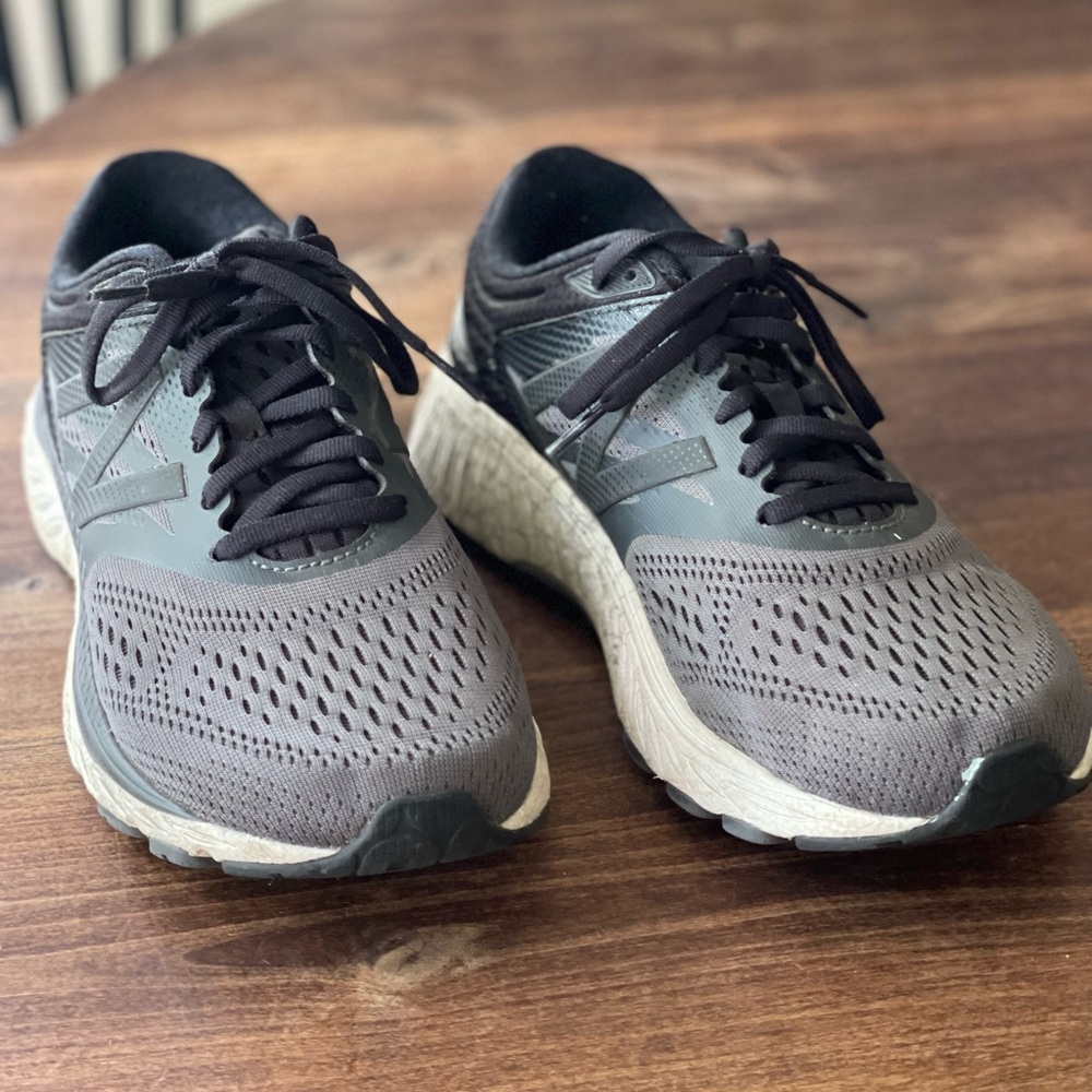 New Balance 940 Black Athletic Shoes